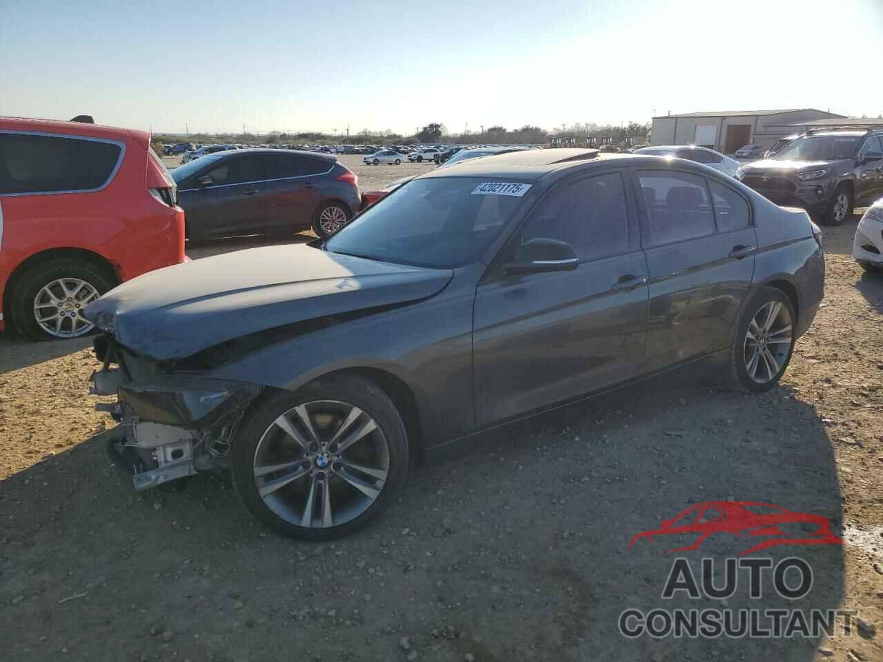 BMW 3 SERIES 2013 - WBA3A5C5XDF355773
