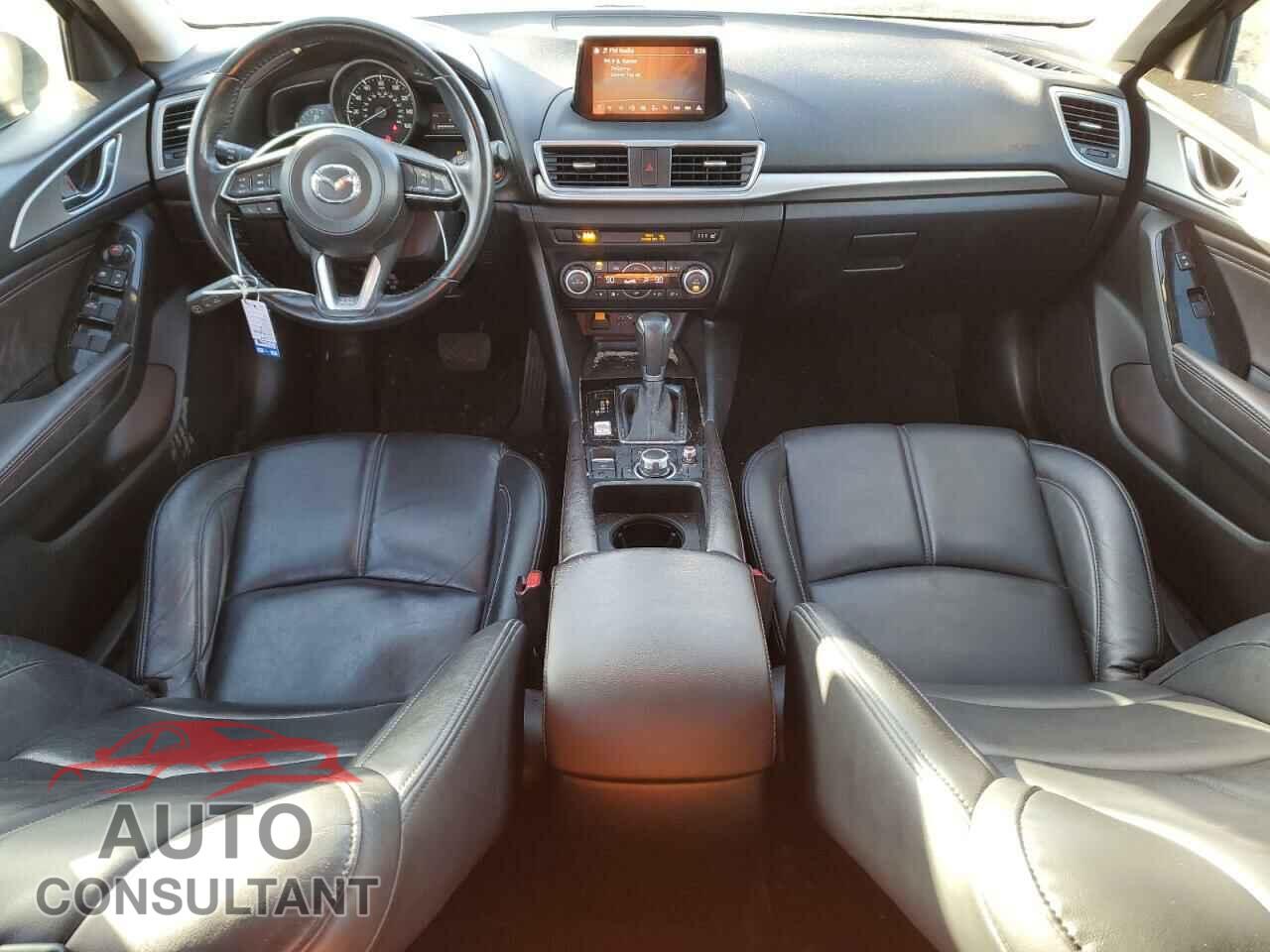 MAZDA 3 2017 - 3MZBN1L33HM145531