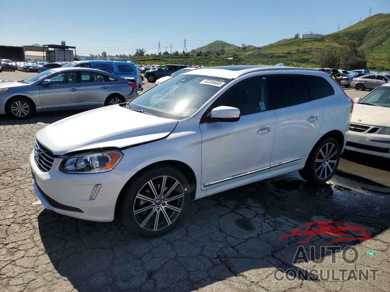 VOLVO XC60 2015 - YV449MDKXF2756813