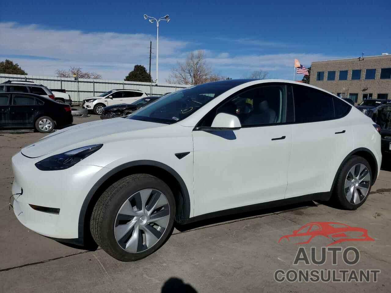 TESLA MODEL Y 2023 - 7SAYGAEE9PF759169