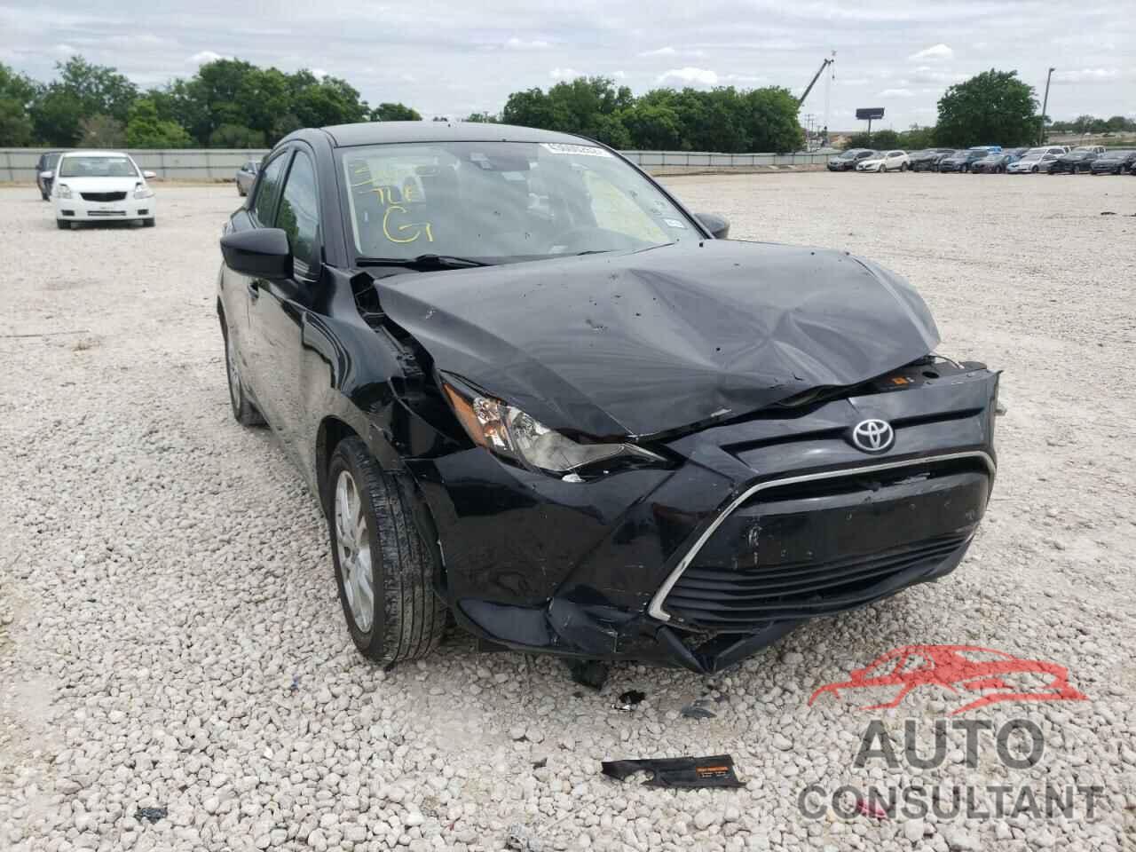 TOYOTA YARIS 2017 - 3MYDLBYV4HY167808