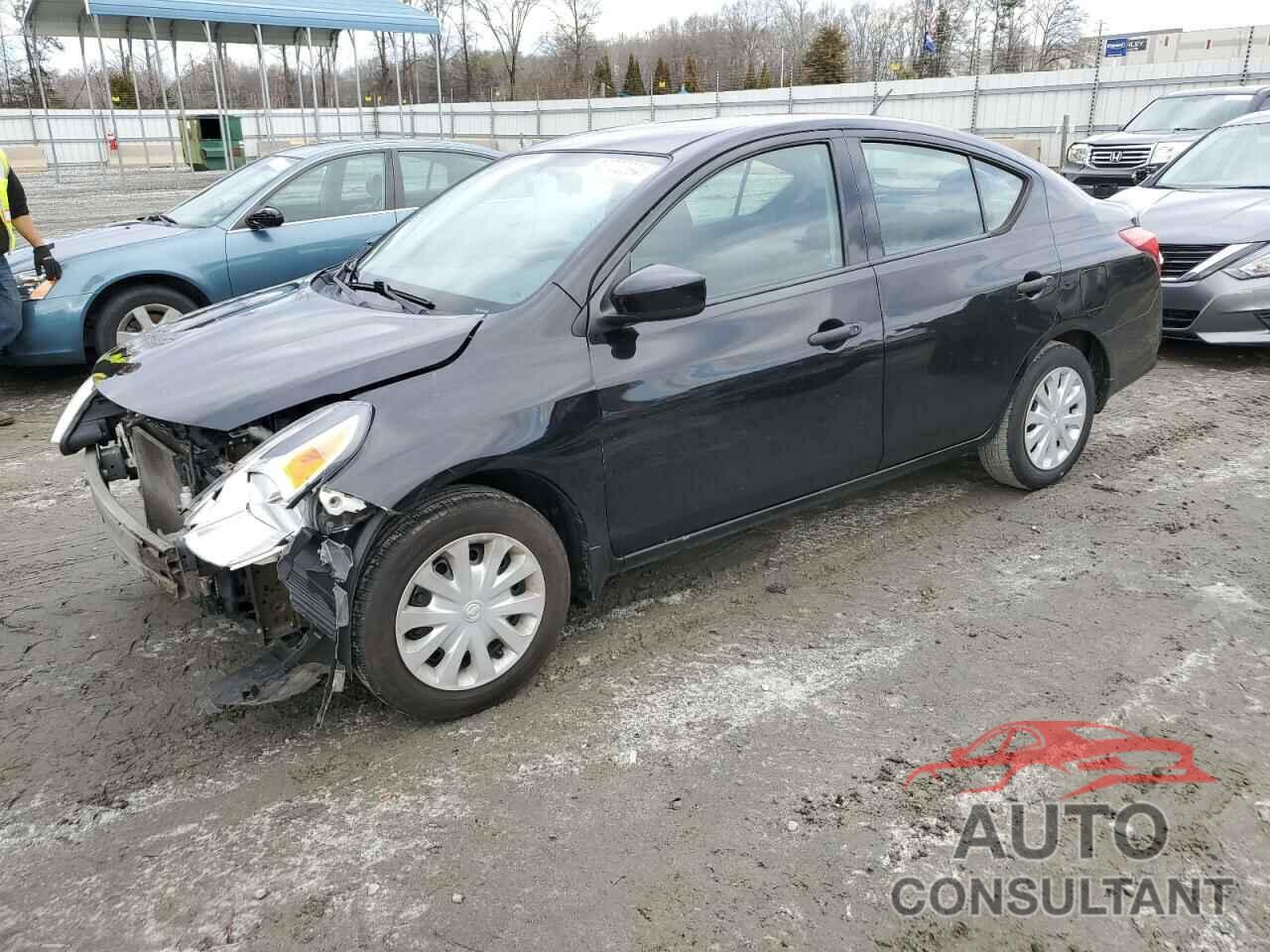 NISSAN VERSA 2018 - 3N1CN7AP1JL860855