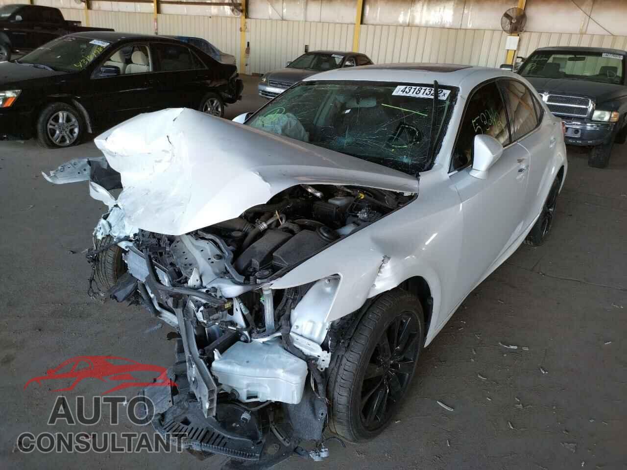 LEXUS IS 2016 - JTHBA1D20G5032093