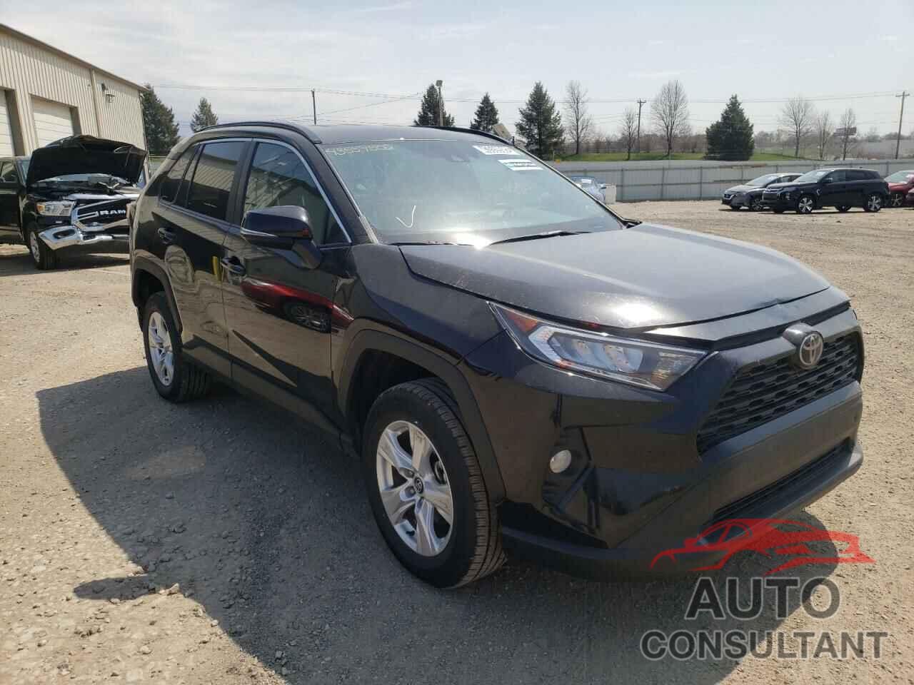 TOYOTA RAV4 2021 - 2T3W1RFV6MW118179