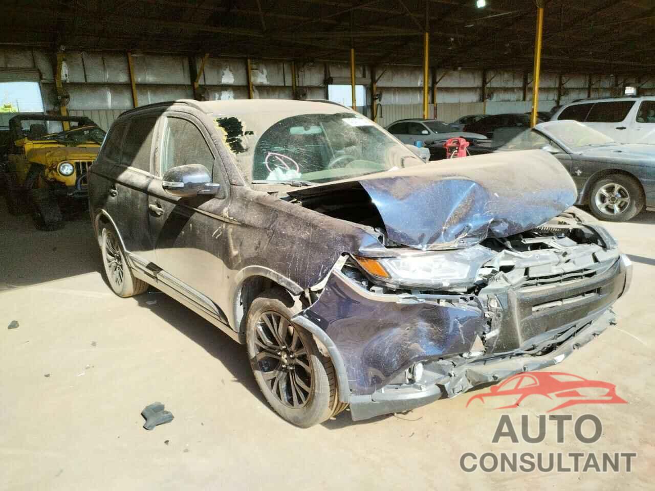 MITSUBISHI OUTLANDER 2018 - JA4AD3A30JZ054229