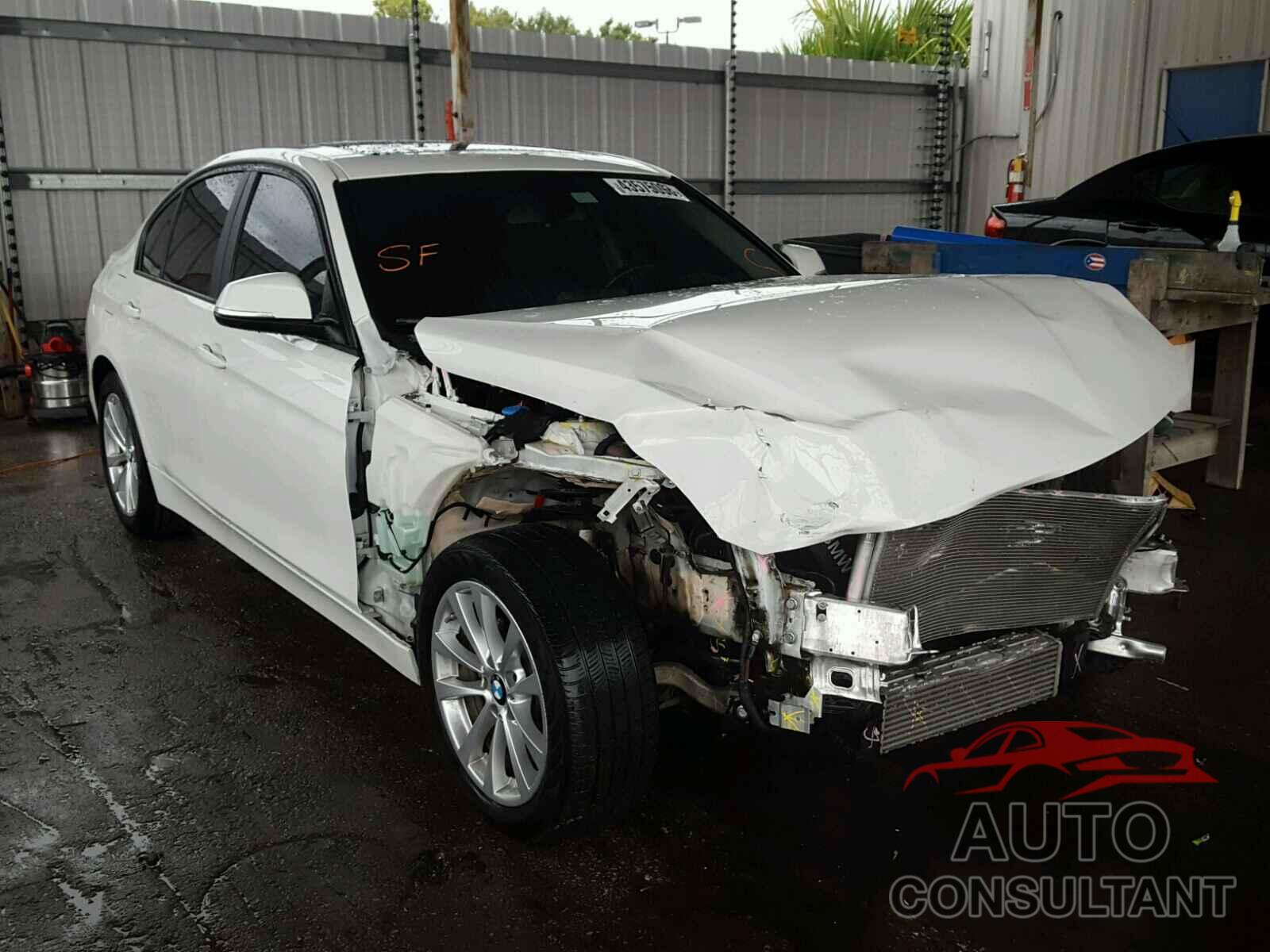 BMW 3 SERIES 2017 - WBA8E5G56HNU22790