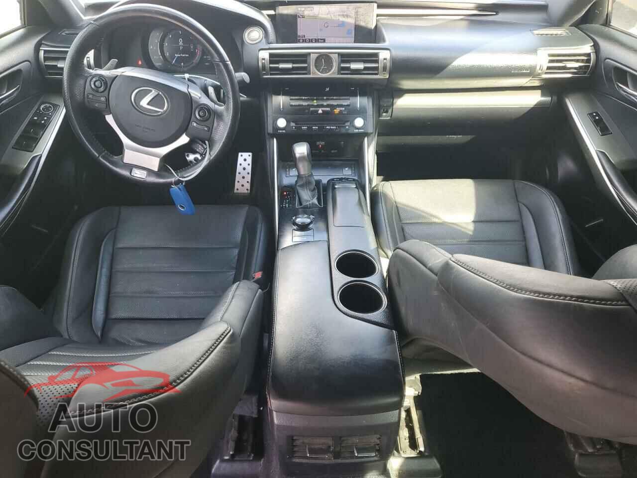 LEXUS IS 2014 - JTHBE1D24E5000376