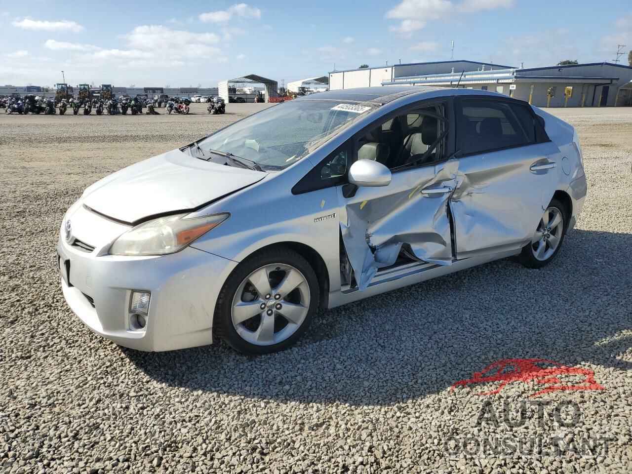 TOYOTA PRIUS 2011 - JTDKN3DU6B1390284