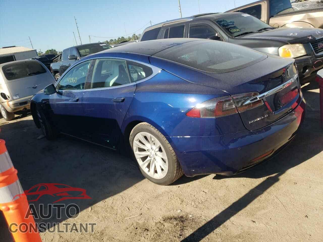 TESLA MODEL S 2017 - 5YJSA1E16HF193605