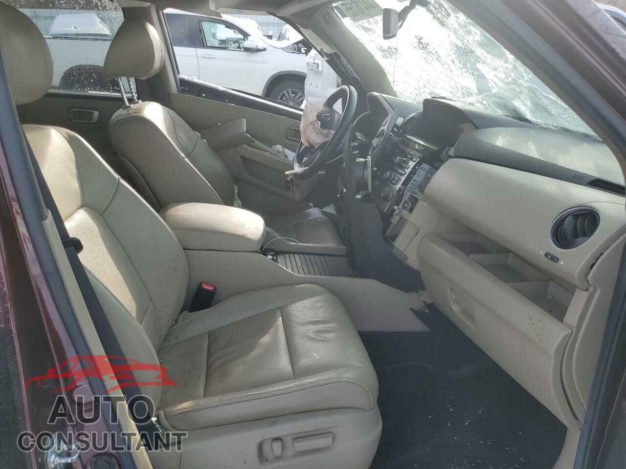 HONDA PILOT 2013 - 5FNYF4H53DB042632