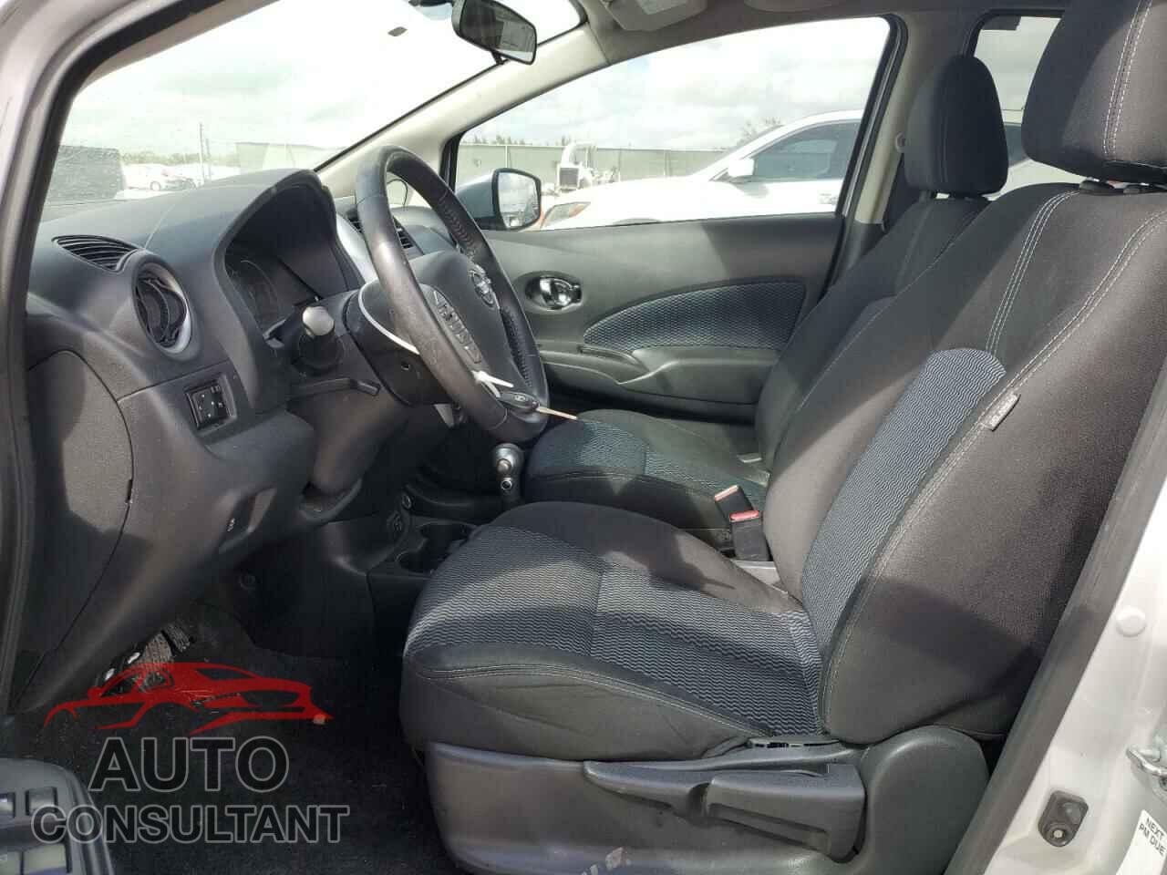 NISSAN VERSA 2019 - 3N1CE2CP3KL354204