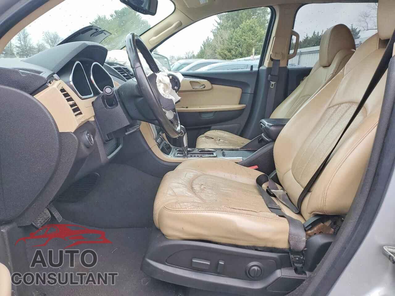 CHEVROLET TRAVERSE 2012 - 1GNKVLED7CJ121069