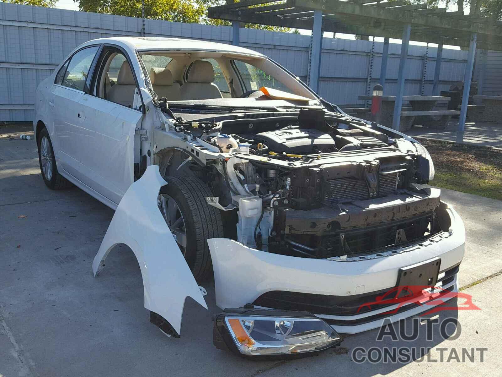 VOLKSWAGEN JETTA 2015 - 3VWD17AJ0FM326768