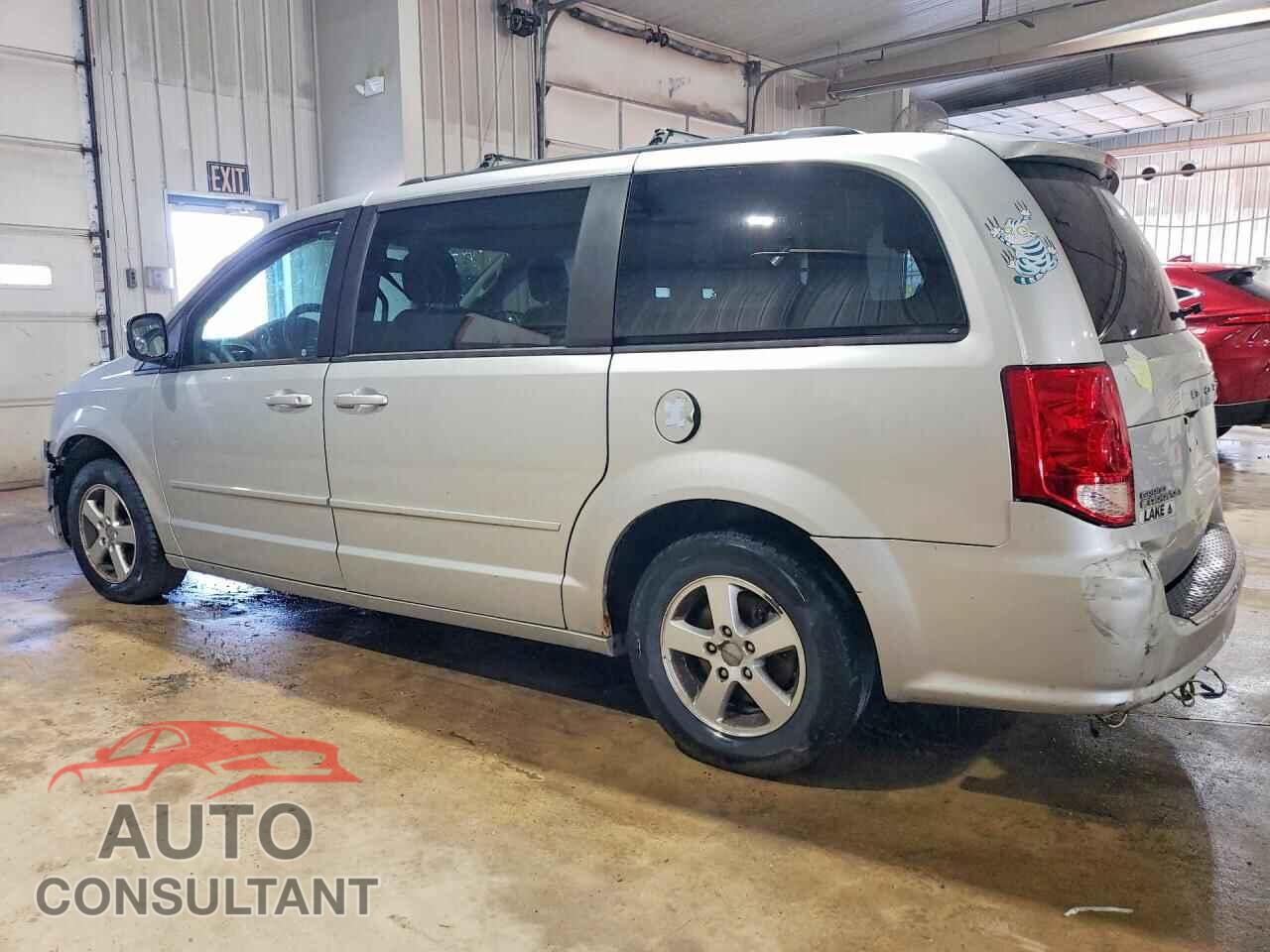 DODGE CARAVAN 2011 - 2D4RN3DG5BR637088