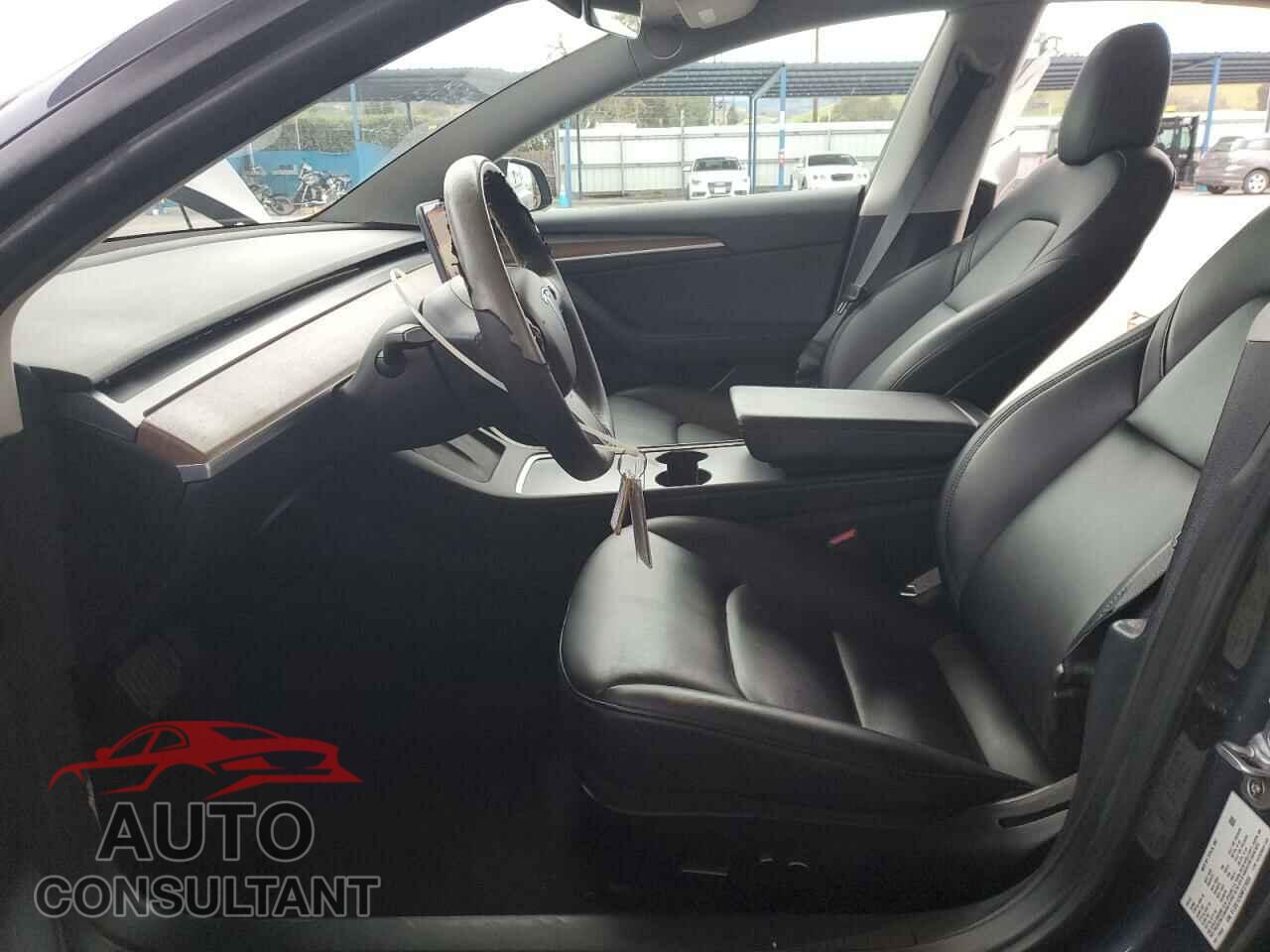 TESLA MODEL 3 2022 - 5YJ3E1EA0NF370055