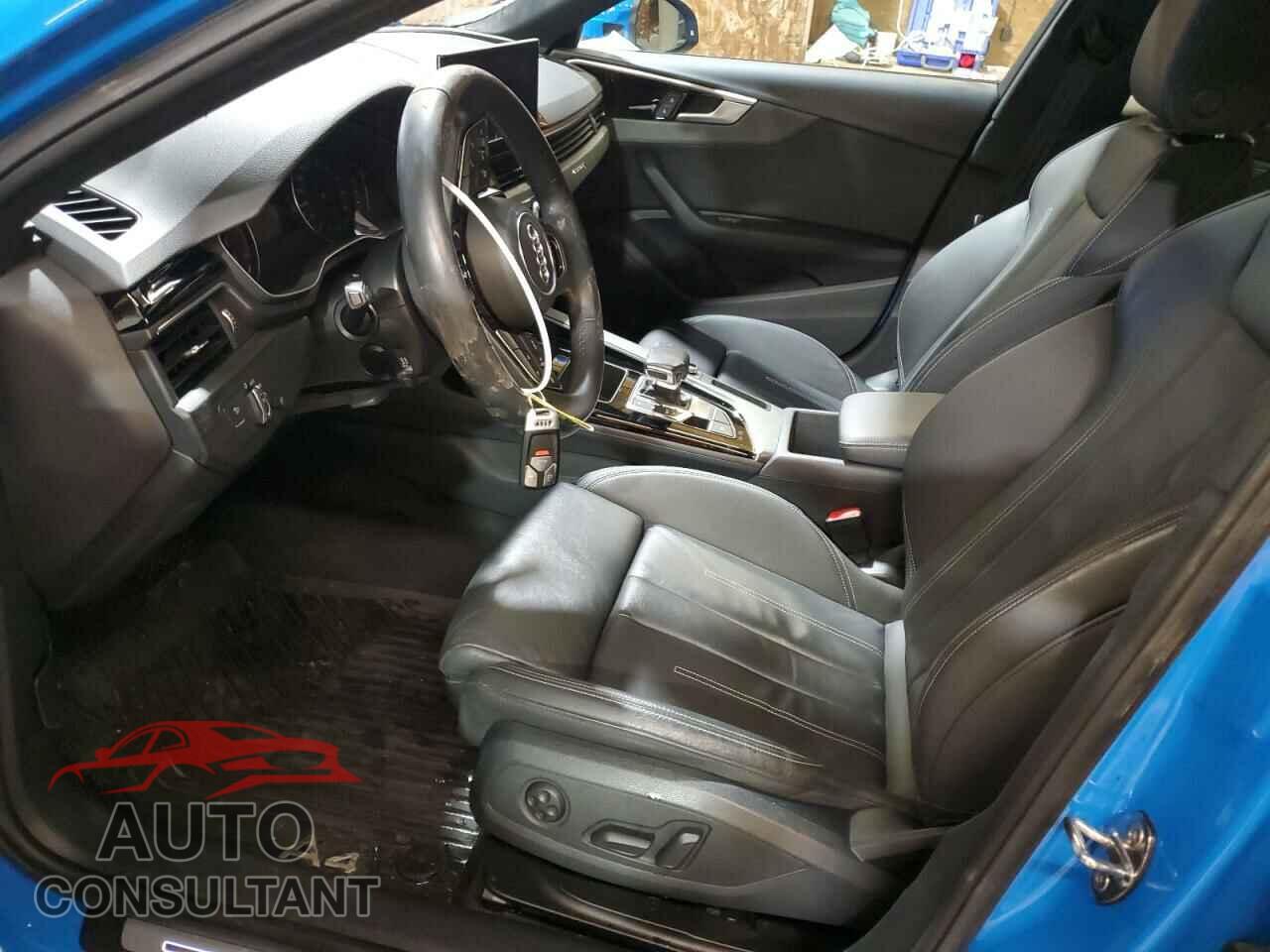 AUDI A4 2021 - WAUDAAF46MA028574
