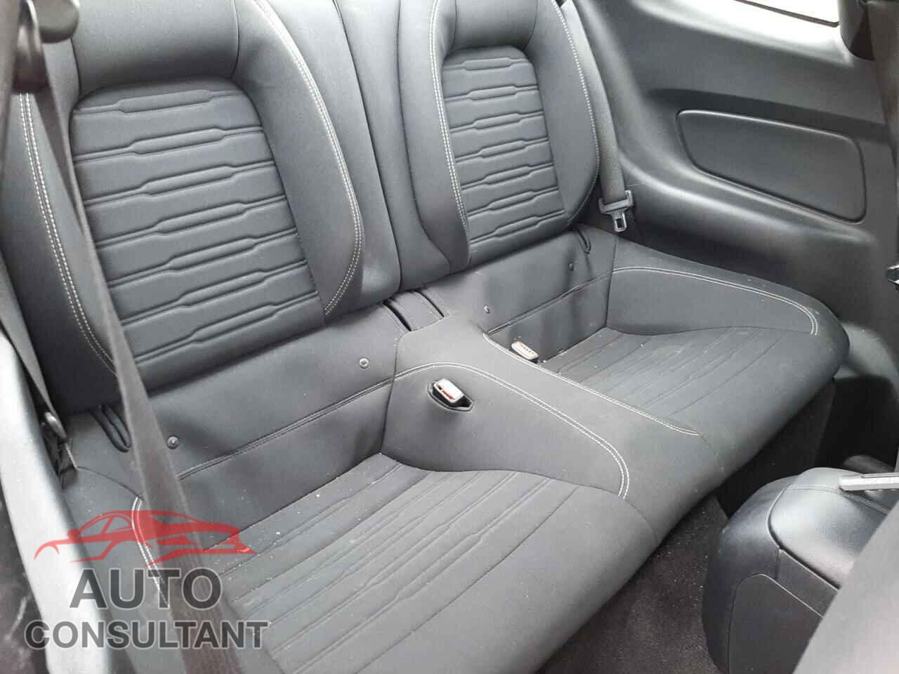 FORD MUSTANG 2017 - 1FA6P8TH7H5249308