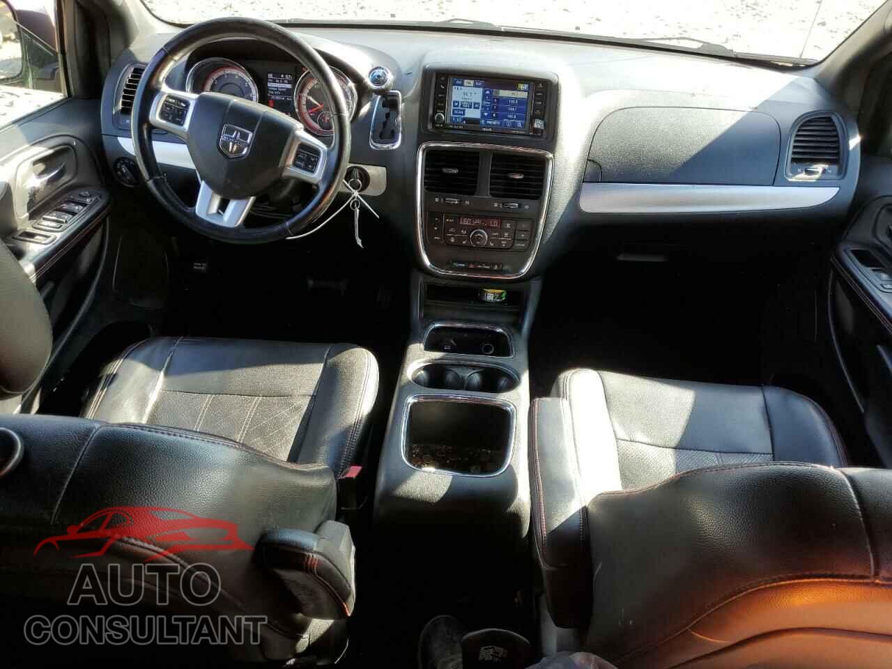 DODGE CARAVAN 2011 - 2D4RN7DGXBR696113