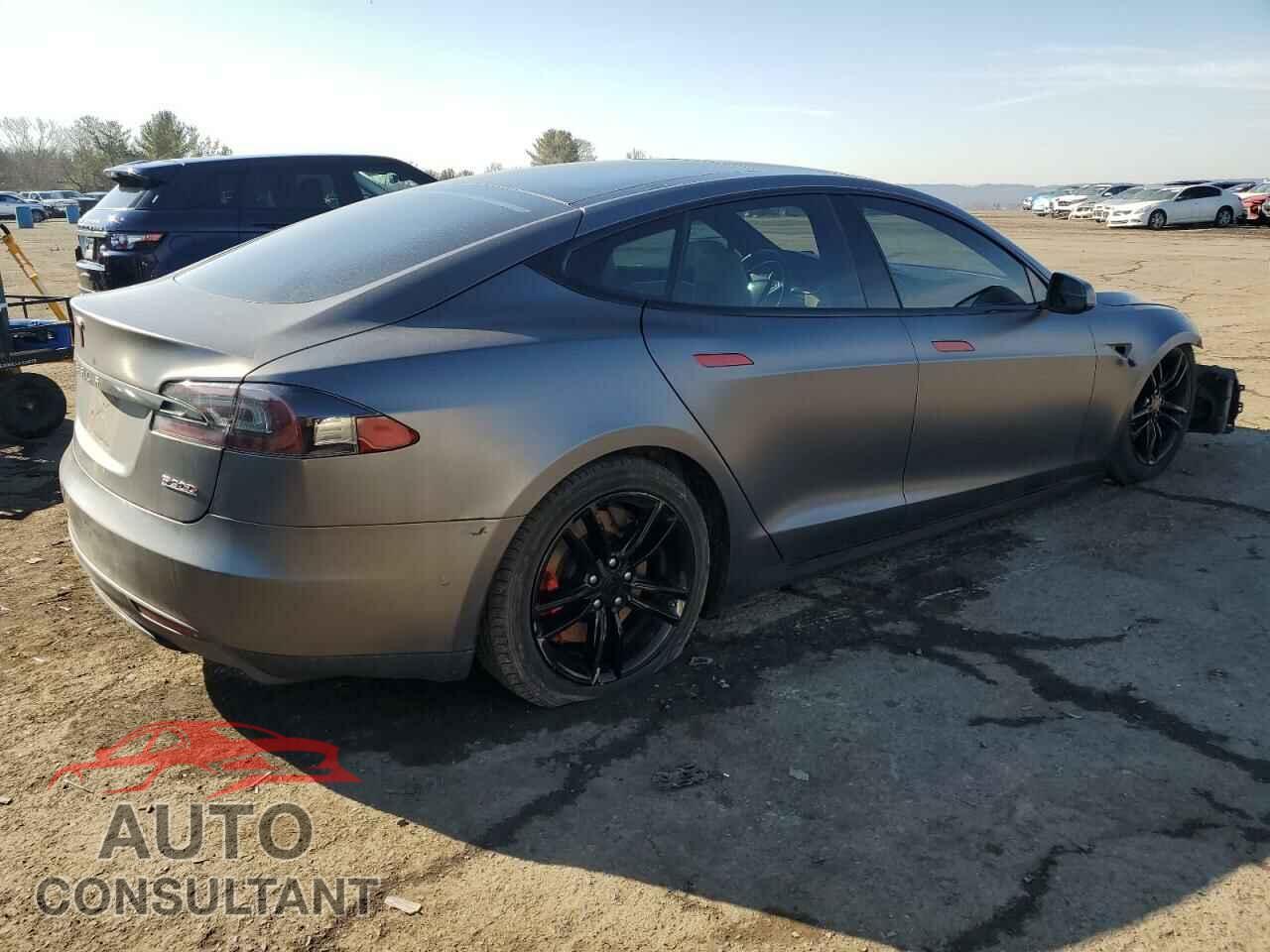 TESLA MODEL S 2016 - 5YJSA1E42GF131997