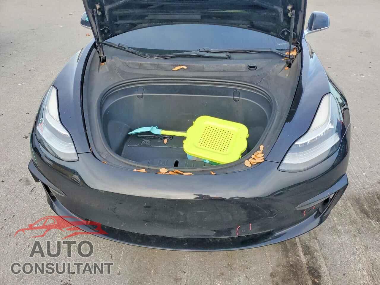 TESLA MODEL 3 2019 - 5YJ3E1EA7KF394851