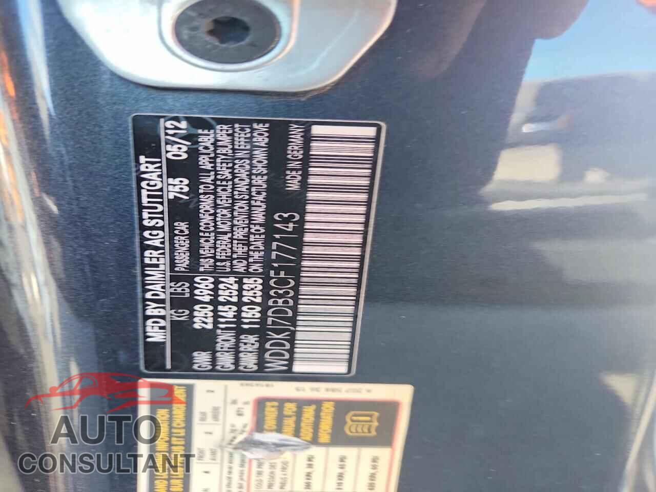 MERCEDES-BENZ E-CLASS 2012 - WDDKJ7DB3CF177143
