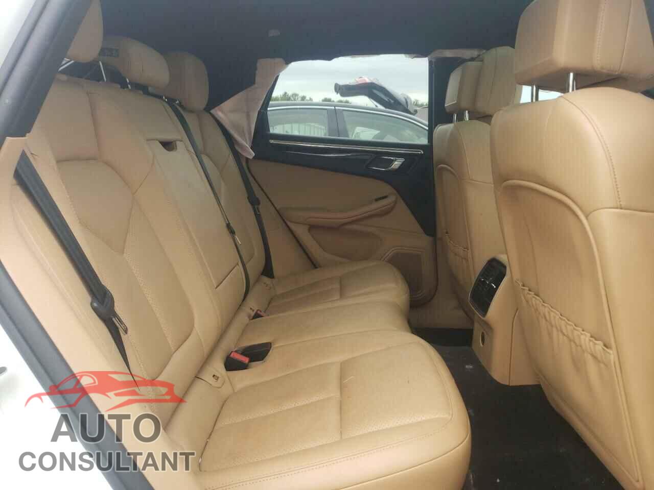PORSCHE MACAN 2017 - WP1AA2A5XHLB80037