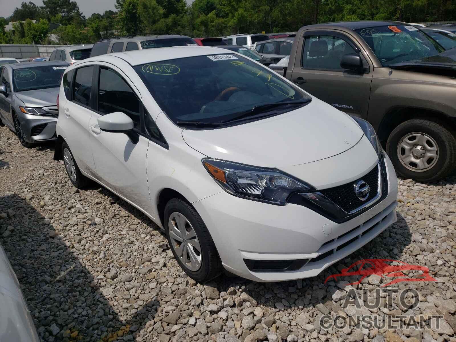 NISSAN VERSA 2018 - 3N1CE2CP1JL354846