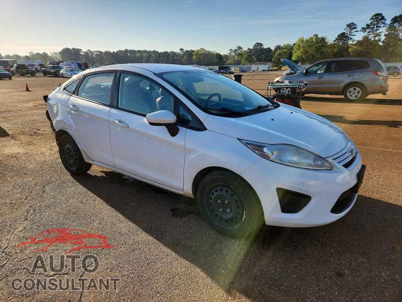 FORD FIESTA 2013 - 3FADP4AJ5DM176689
