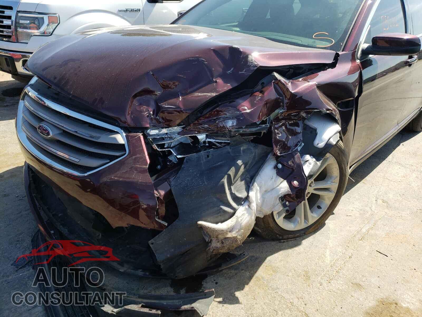FORD TAURUS 2018 - 1FAHP2E8XJG134702