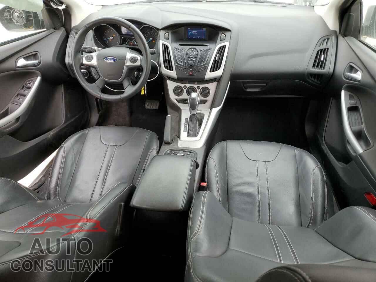 FORD FOCUS 2014 - 1FADP3K21EL427955