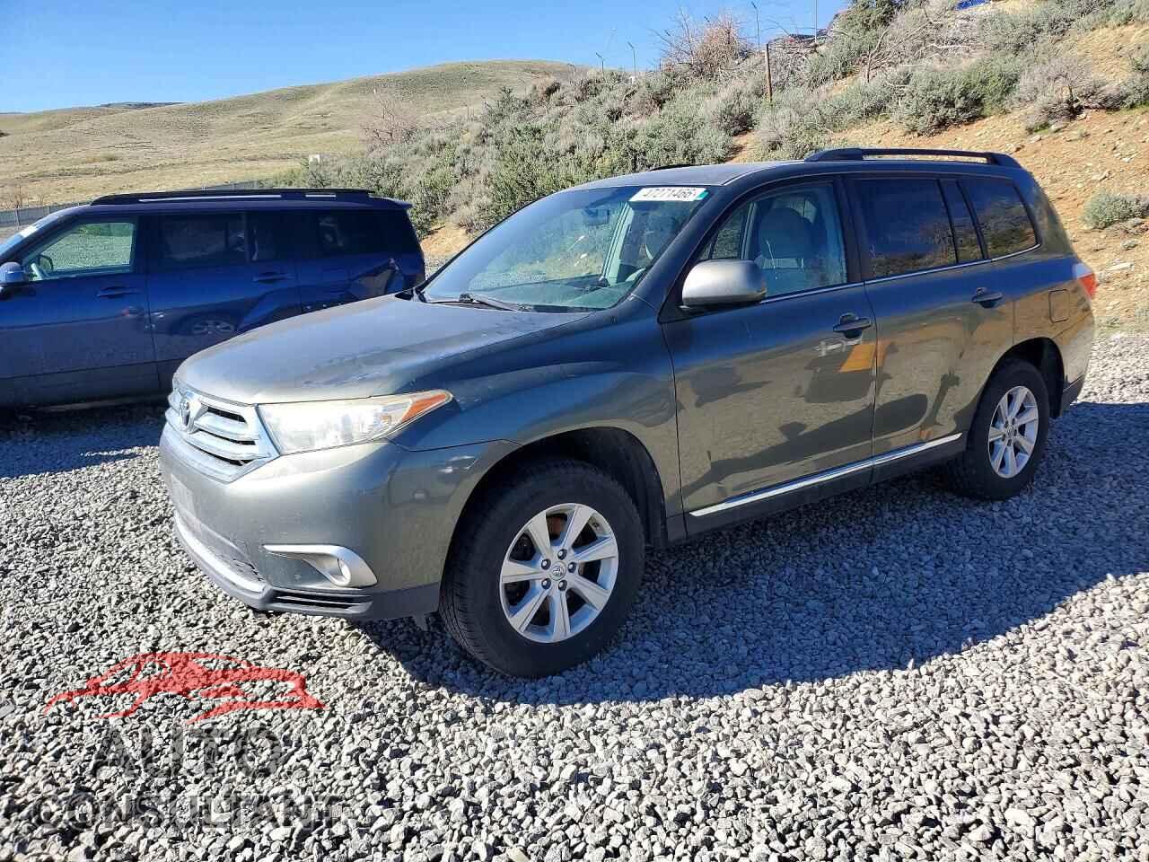 TOYOTA HIGHLANDER 2013 - 5TDBK3EH8DS249958