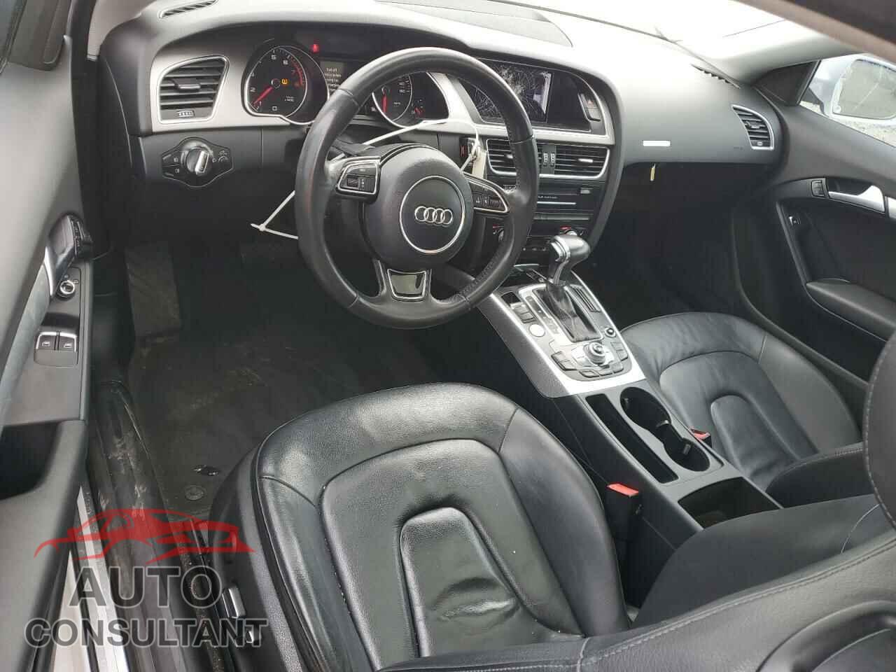 AUDI A5 2013 - WAULFAFR4DA064353