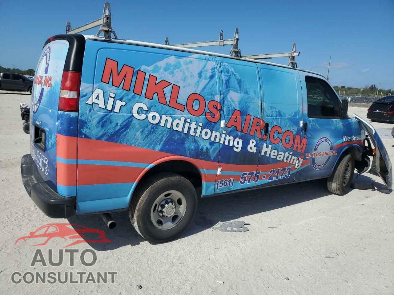 CHEVROLET EXPRESS 2017 - 1GCWGAFF2H1120475