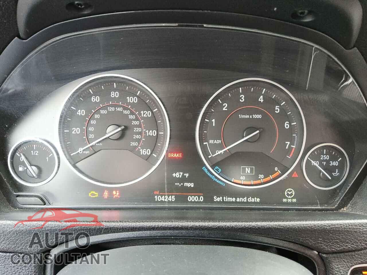 BMW 3 SERIES 2016 - WBA8E3G50GNU03445