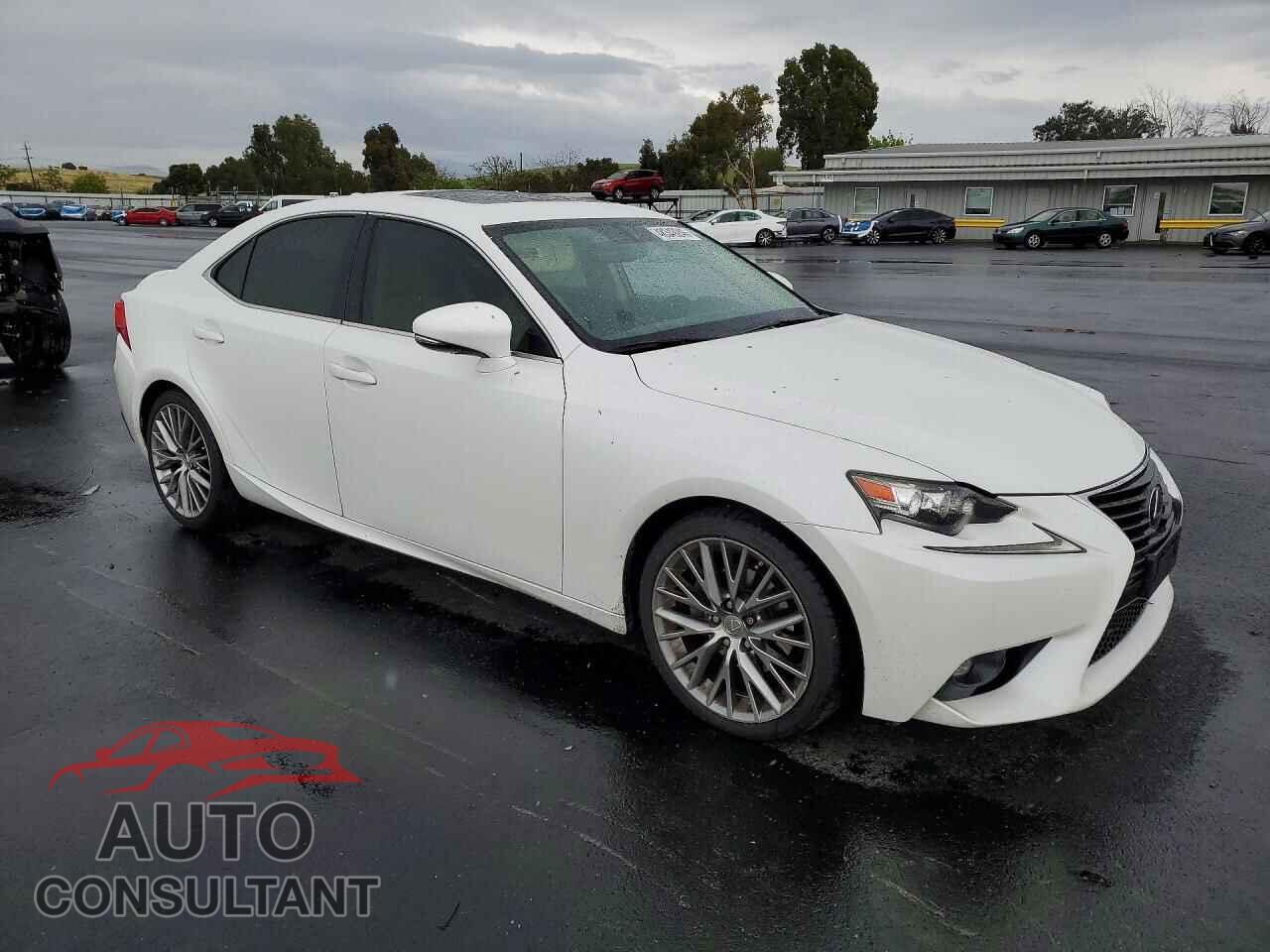 LEXUS IS 2015 - JTHBF1D22F5079013