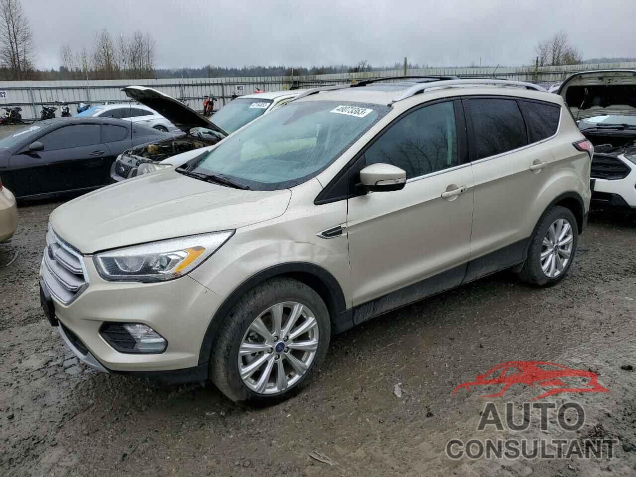 FORD ESCAPE 2017 - 1FMCU9J96HUC27311