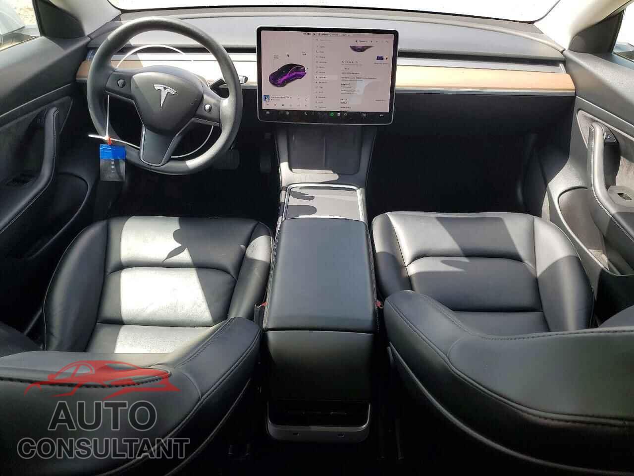 TESLA MODEL 3 2021 - 5YJ3E1EA7MF940552