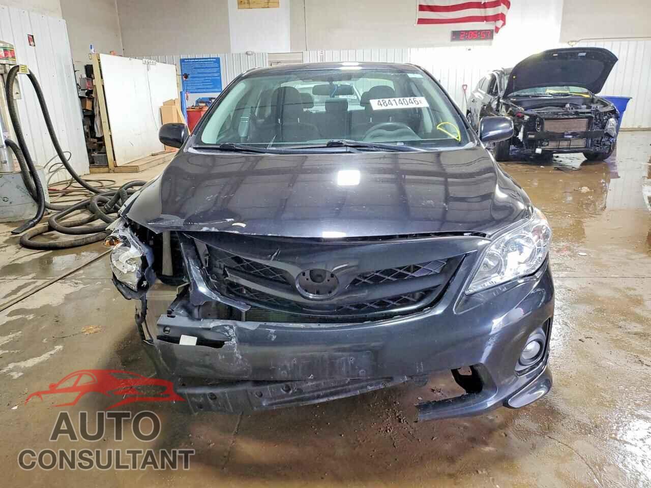 TOYOTA COROLLA 2011 - 2T1BU4EE6BC649643