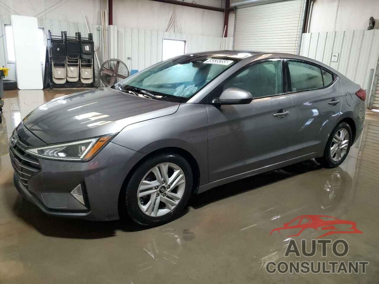 HYUNDAI ELANTRA 2019 - 5NPD84LF6KH428002