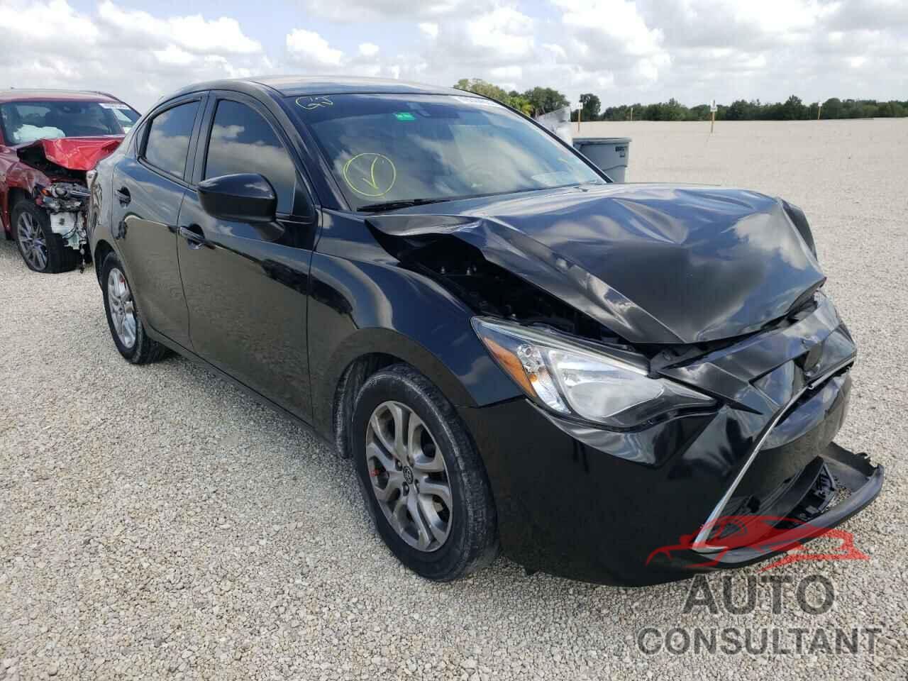 TOYOTA YARIS 2017 - 3MYDLBYV4HY154363