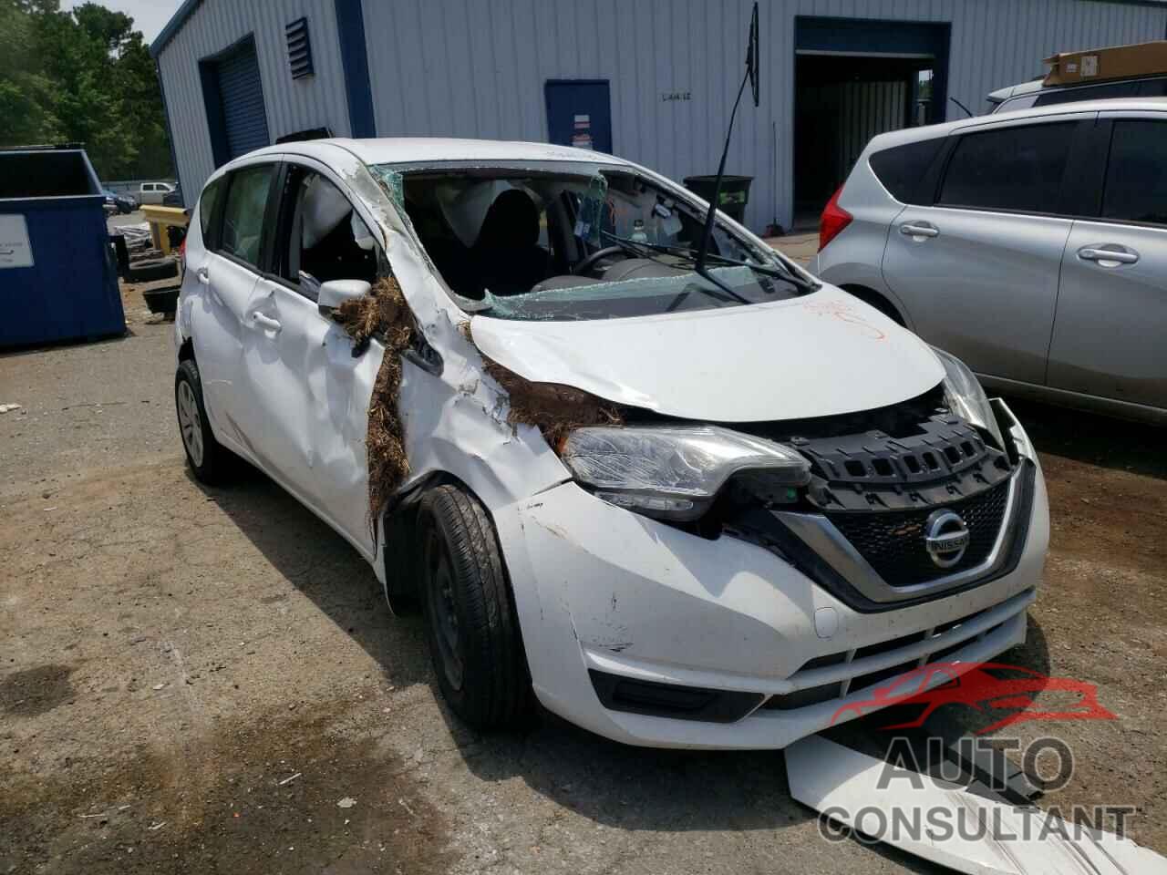 NISSAN VERSA 2018 - 3N1CE2CP2JL359151