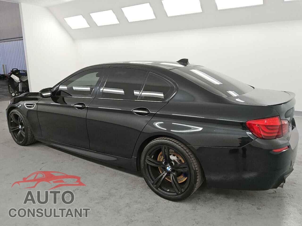 BMW M5 2013 - WBSFV9C53DD096060