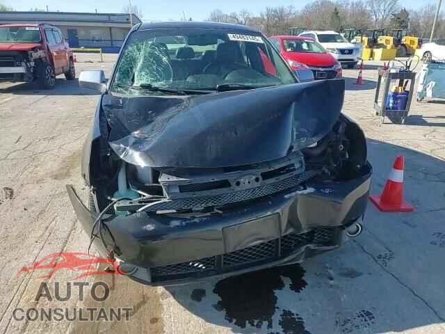 FORD FOCUS 2011 - 1FAHP3HN4BW174692