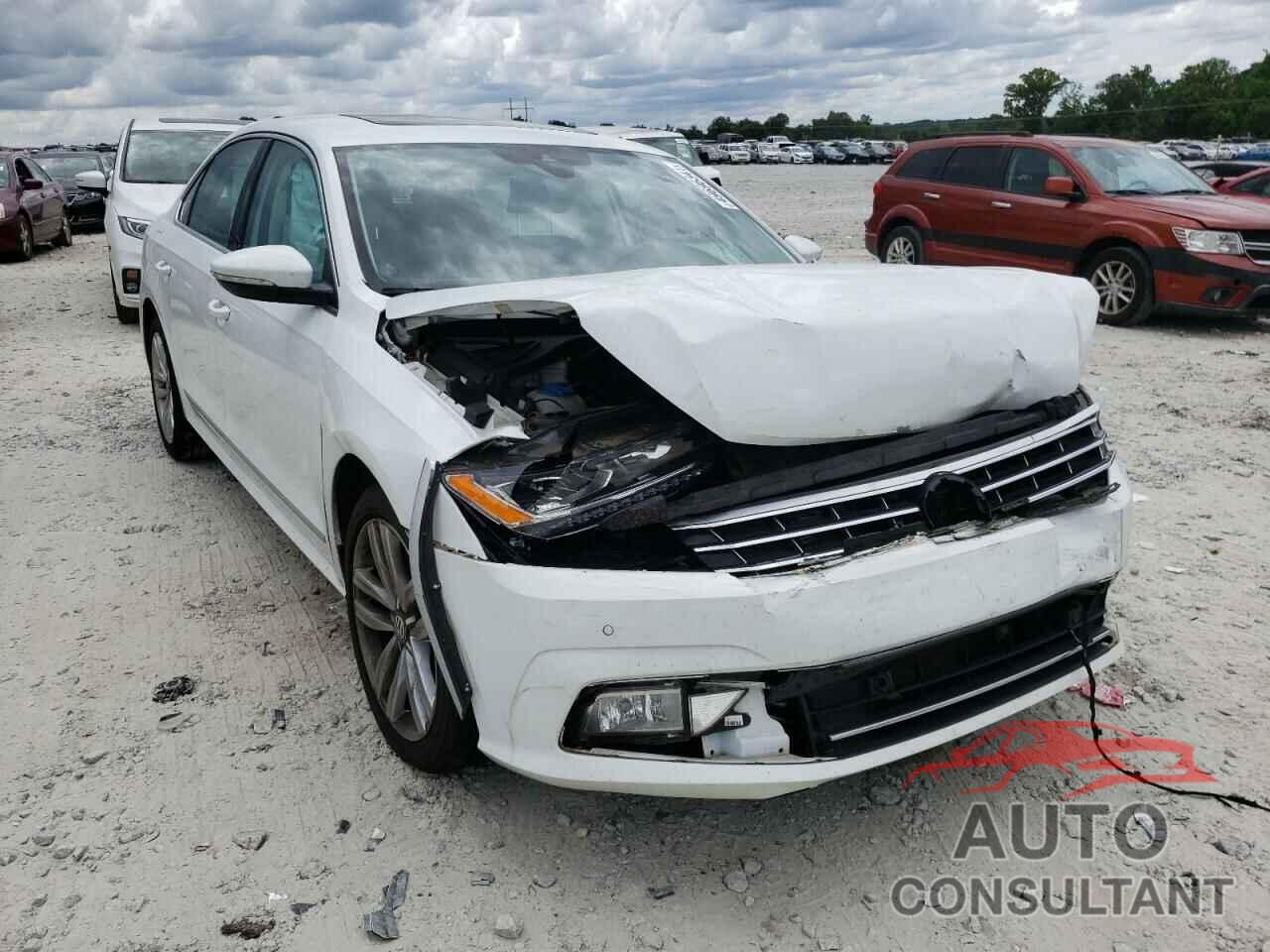 VOLKSWAGEN PASSAT 2017 - 1VWCT7A35HC033489