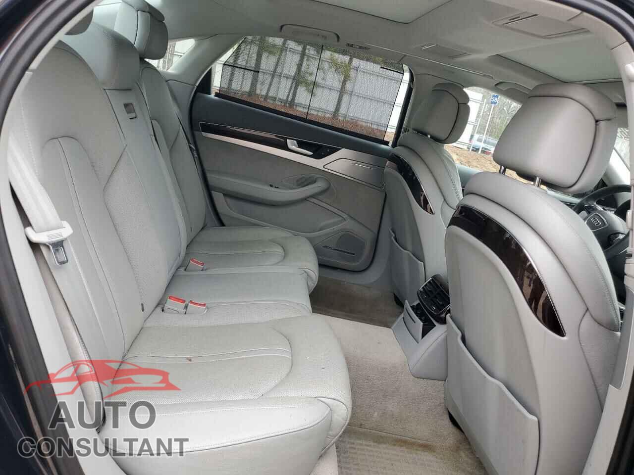 AUDI A8 2014 - WAURMAFD1EN011155