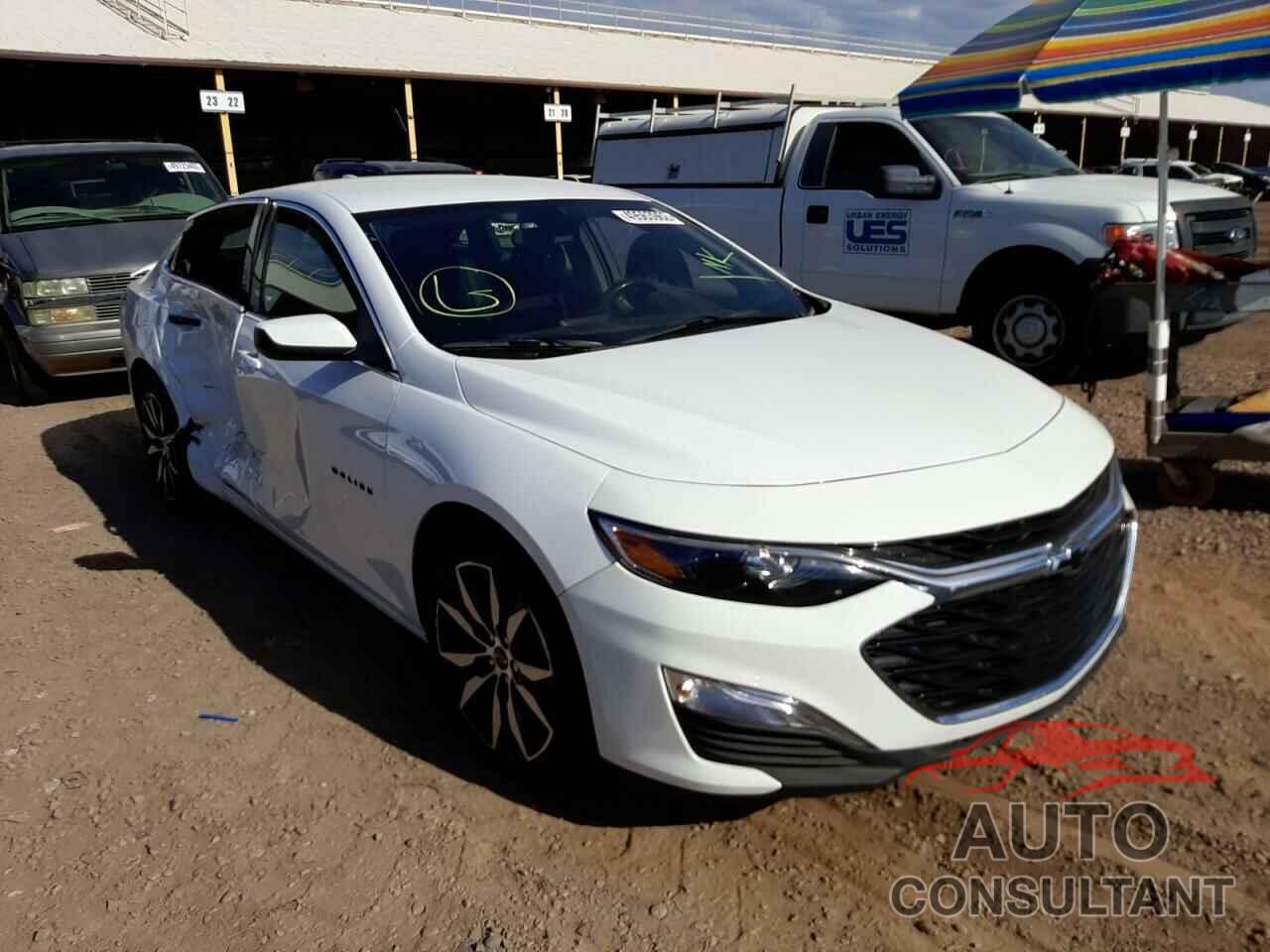 CHEVROLET MALIBU 2020 - 1G1ZG5ST1LF152192