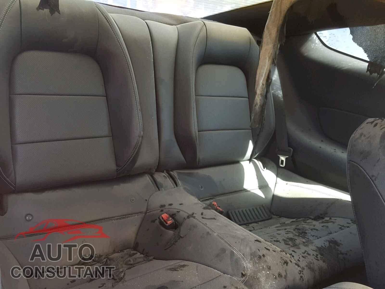 FORD MUSTANG 2017 - 1FA6P8CF9H5292062
