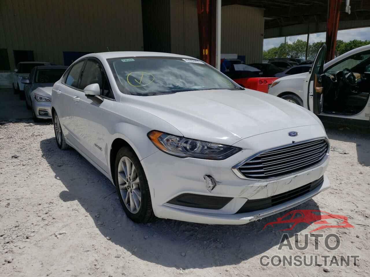 FORD FUSION 2017 - 3FA6P0LU3HR358554