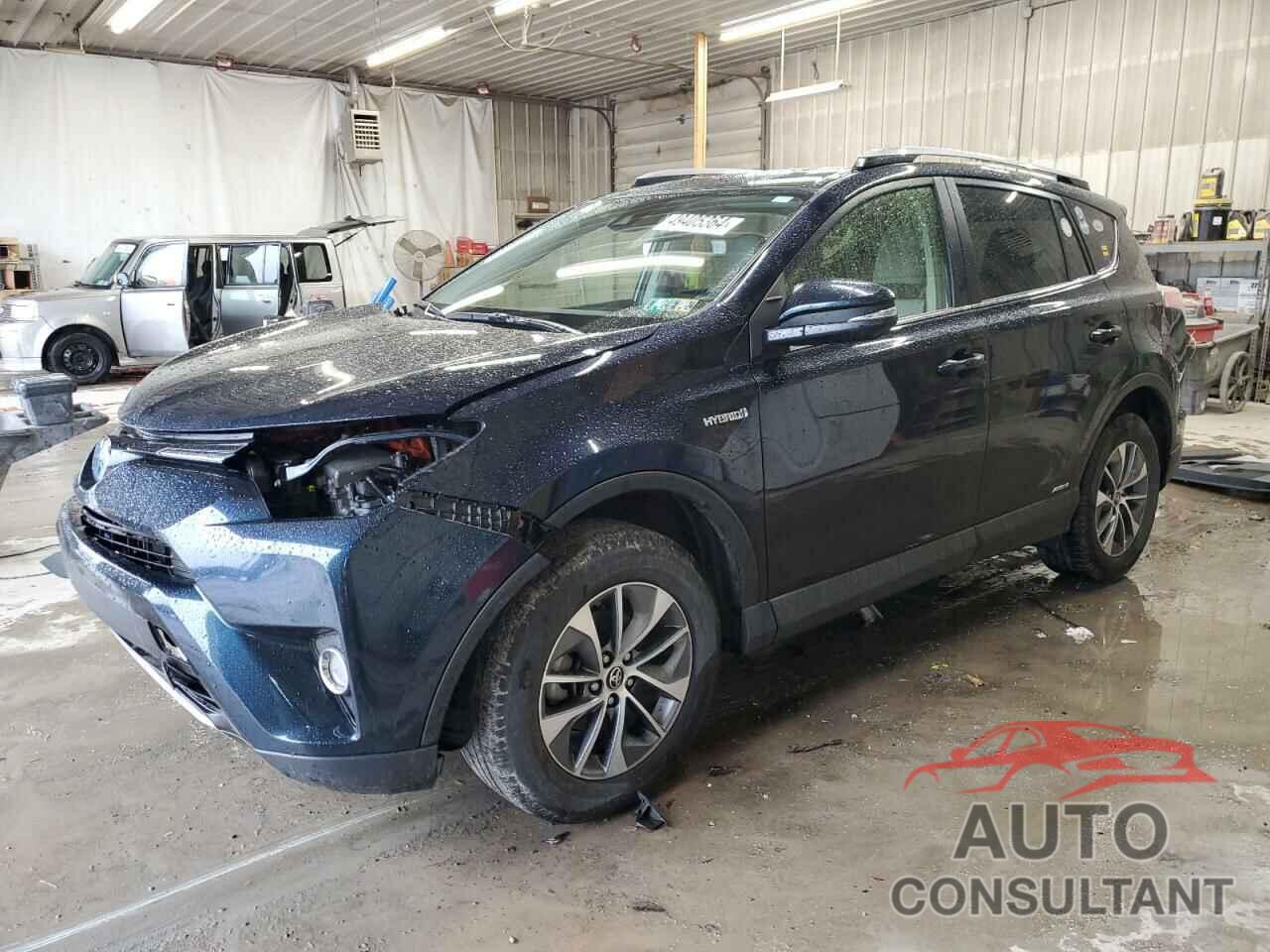 TOYOTA RAV4 2018 - JTMRJREV9JD243765