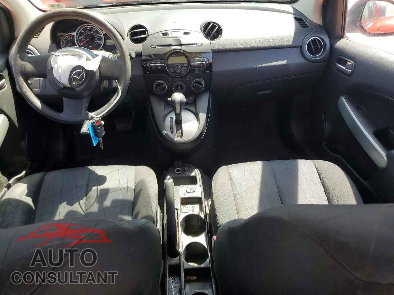 MAZDA 2 2014 - JM1DE1KZ3E0183258